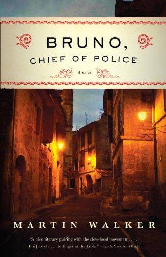 Martin Walker: Bruno, Chief of Police (Vintage) (Paperback, 2010, Vintage)