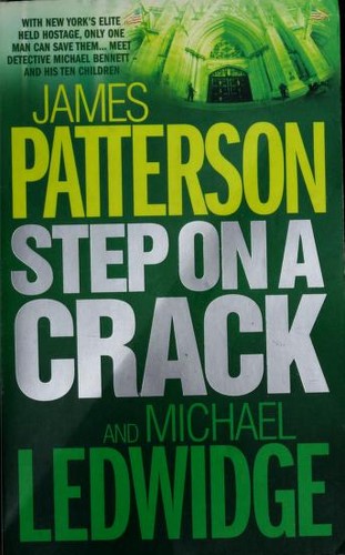 James Patterson: Step on a crack (AudiobookFormat, 2008, Headline)